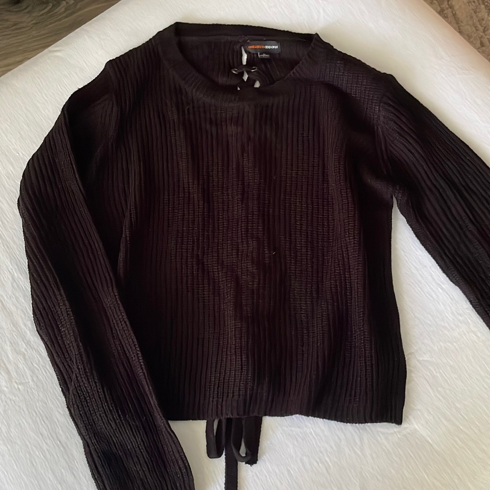 womens sweater with criss cross back, super cute and perfect for fall outfits.